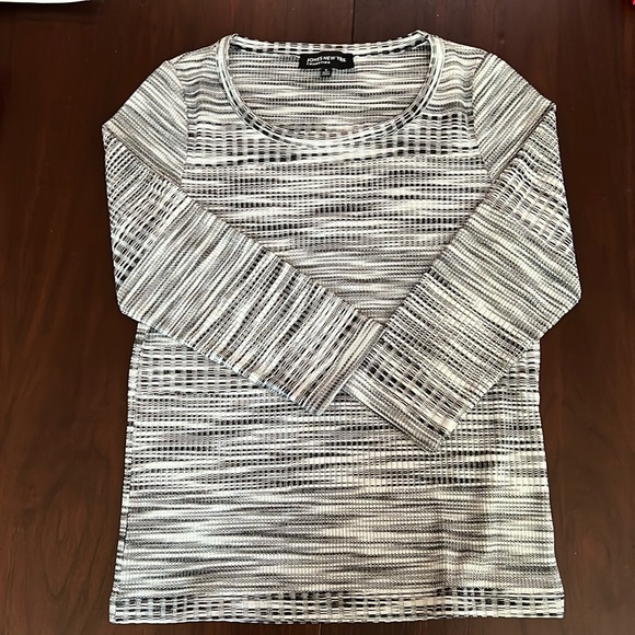 Jones New York Tops - Black and white shirt